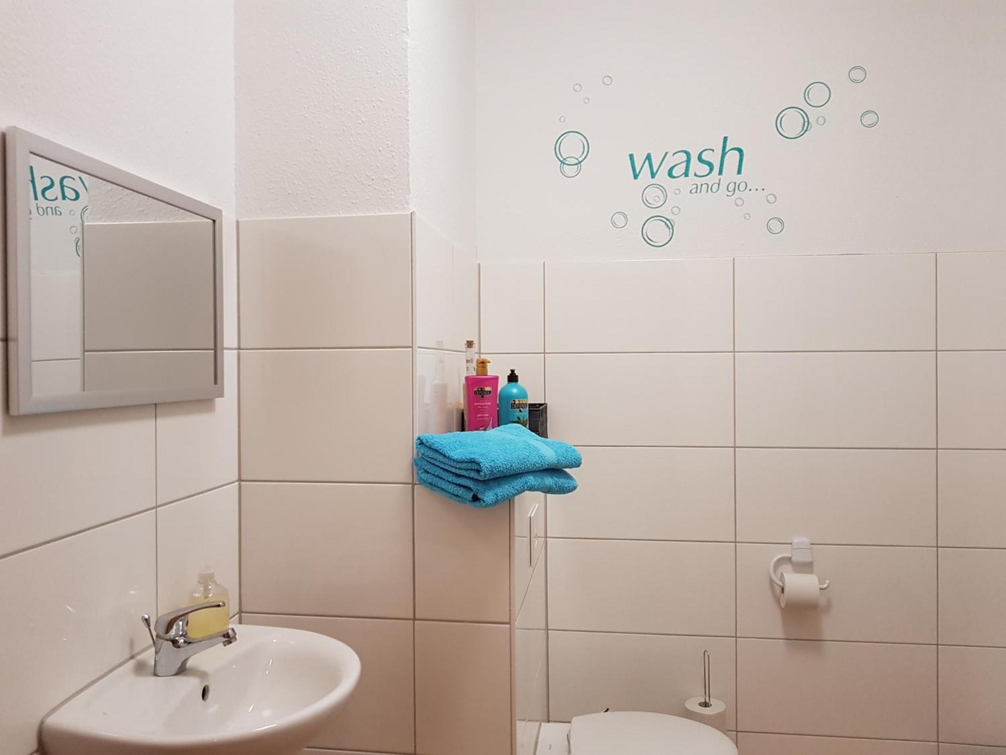 Unterkunft Einfach Und Zentral Erfurt Esterno foto